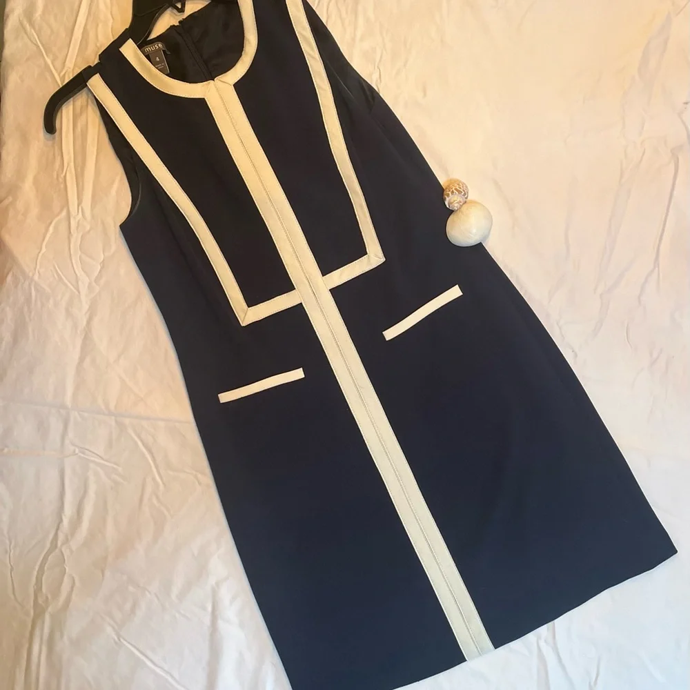 Sweet dress - Picture 4 of 11